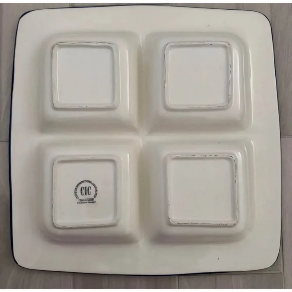 CIC Rebecca Ruegger Christmas Reindeer 4-part square divided platter